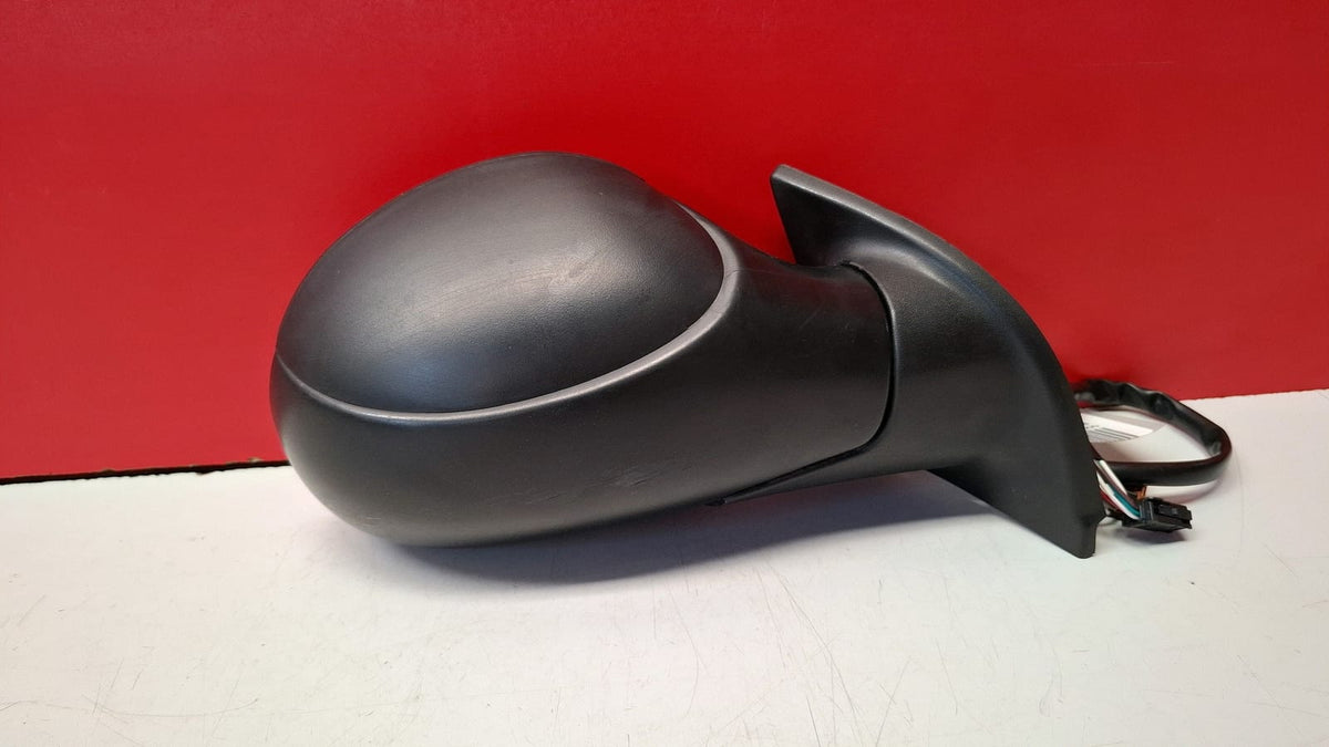 Retrovisor Derecho con 2 Conectores, Conector Negro 5 Pines, Conector Marron 2 Pines Citroen C3 Año 2007 Citroen C3 2007 RETROVISOR DCH RETROVISOR DCH