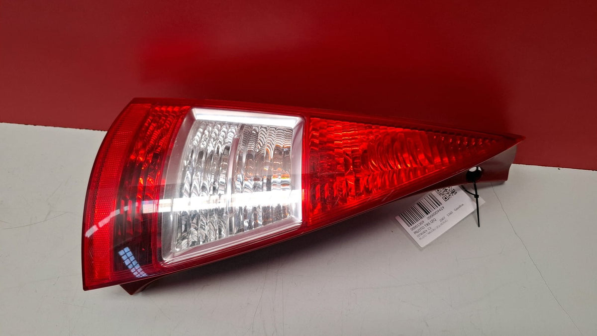 Piloto Trasero Izquierdo Citroen C3 2007 PILOTO TRS IZQ PILOTO TRS IZQ