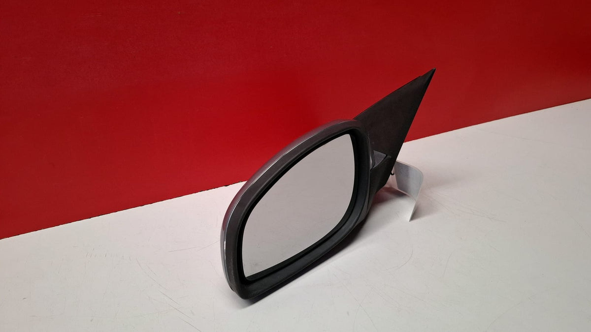 Retrovisor Derecho con 5 Pines Opel Vectra Año 2005 Opel Vectra 2005 RETROVISOR DCH RETROVISOR DCH