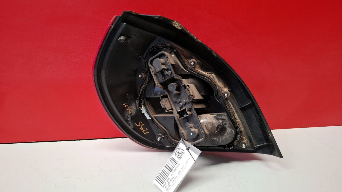 Piloto Trasero Derecho Nissan Almera 2002 26550BN011 26550BN011
