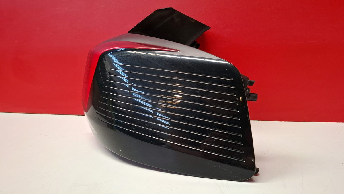 Piloto Trasero Derecho Exterior Peugeot 5008 2017 9811028180 9811028180