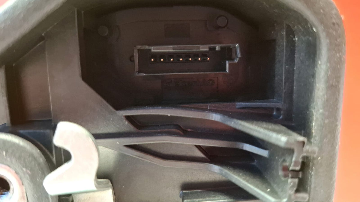Cerradura Delantera Izquierda Bmw Serie 3 2005 7202143 7202143