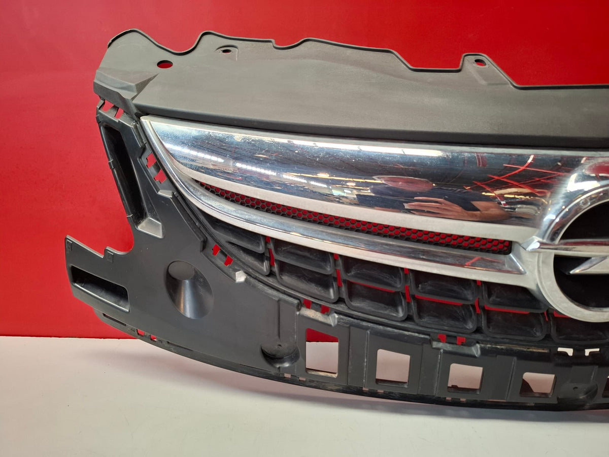 Rejilla Delantera Opel Corsa 2013 13286000 13286000