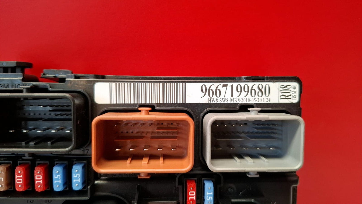 Caja Fusibles Bsm R08 Citroen DS3 2010 9667199680 9667199680