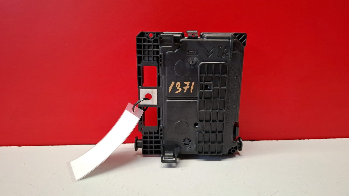 Caja Fusibles Bsm R08 Citroen DS3 2010 9667199680 9667199680