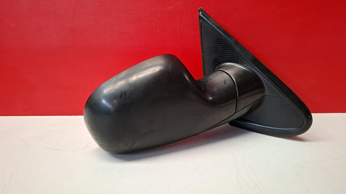 Retrovisor Derecho Chrysler Voyager 2002 04857306AB