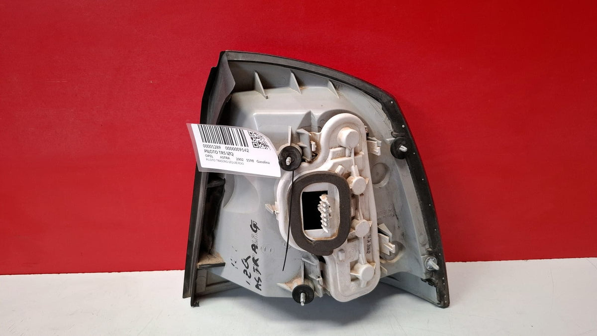 Piloto Trasero Izquierdo Astra G Opel Astra 2002 84421915R 84421915R