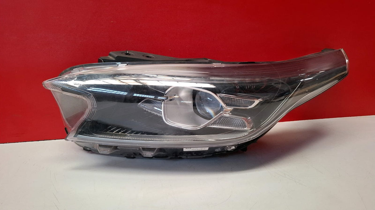 Faro Delantero Izquierdo Kia Xceed 2019 92101J7300 92101J7300