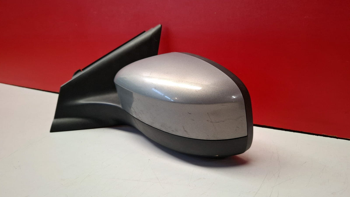 Retrovisor Izuierdo con 5 Pines Ford Mondeo Año 2008 Ford Mondeo 2008 RETROVISOR IZQUIERDO RETROVISOR IZQUIERDO