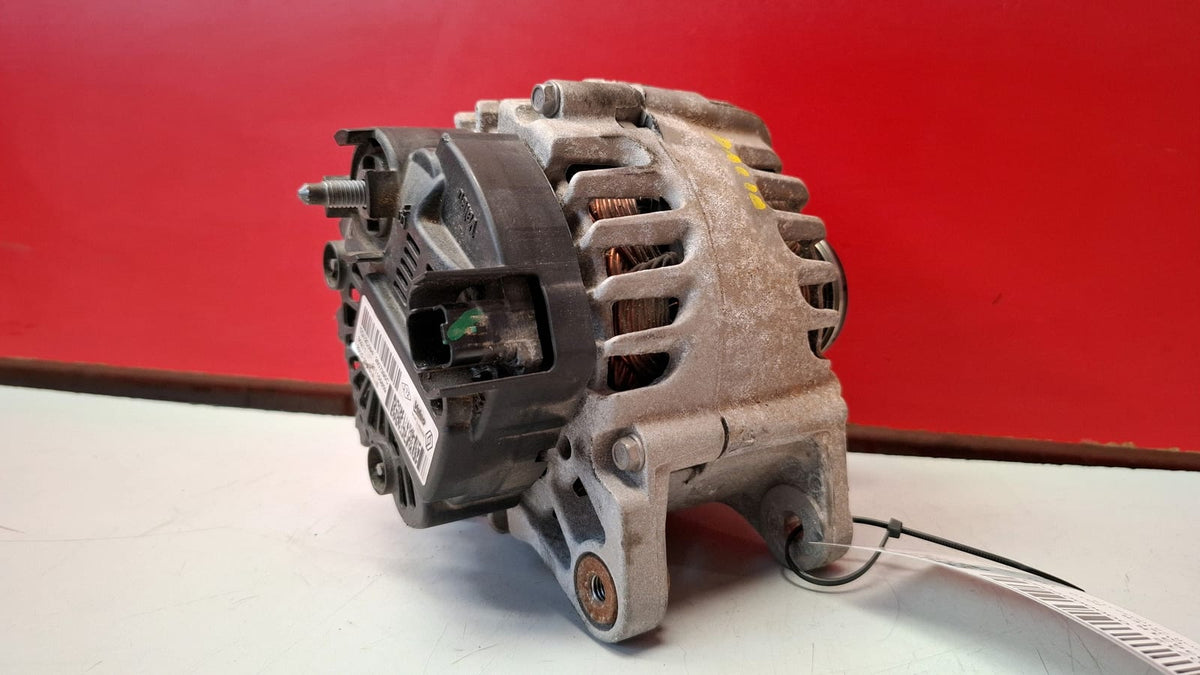 Alternador Dacia Duster 2010 231003831R