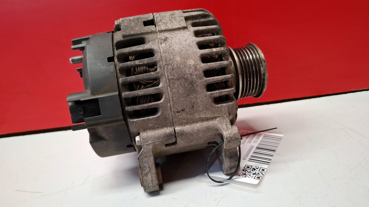 Alternador Volkswagen Golf 2001 6F903023C