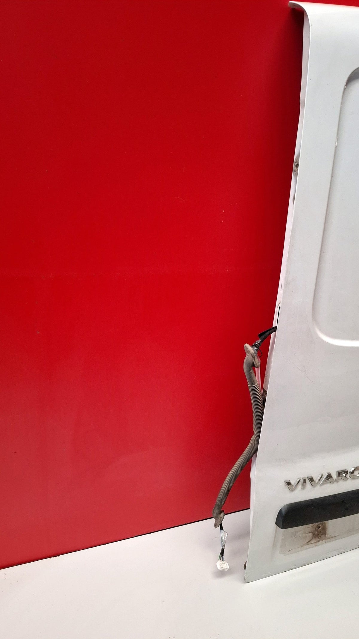 Puerta Trs IZQ Opel Vivaro 2016 PUERTA TRASERA IZQUIERDA PUERTA TRASERA IZQUIERDA
