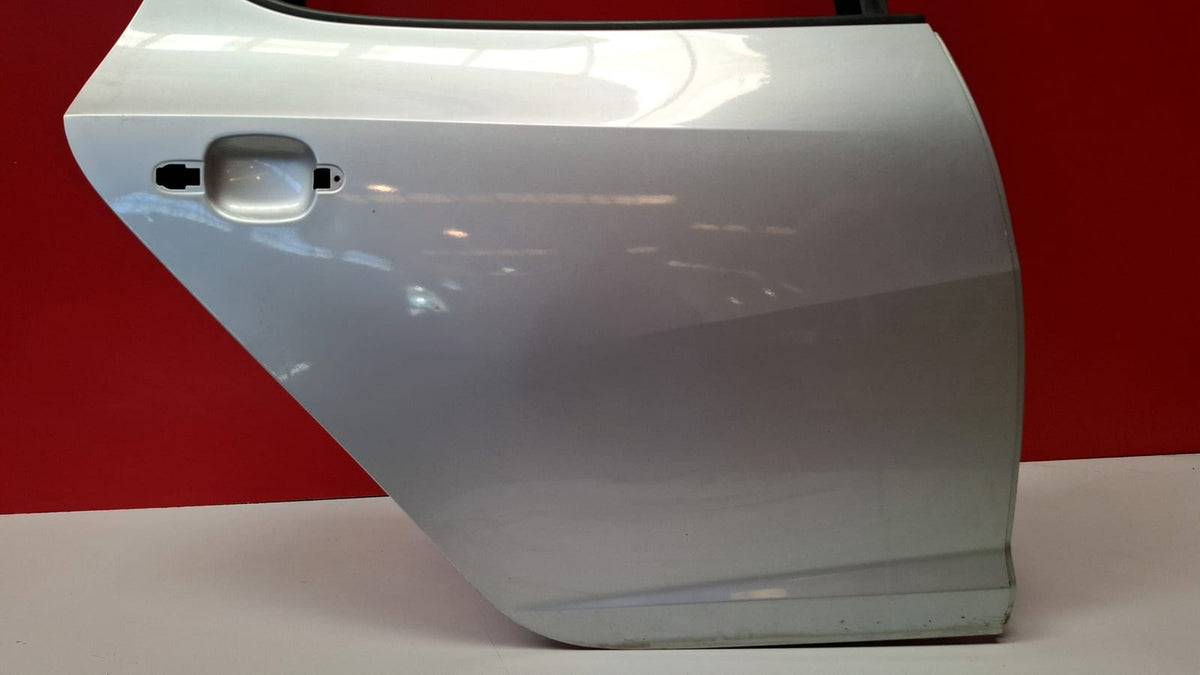 Puerta Trs DCH Seat Ibiza 2014 PUERTA TRASERA DERECHA