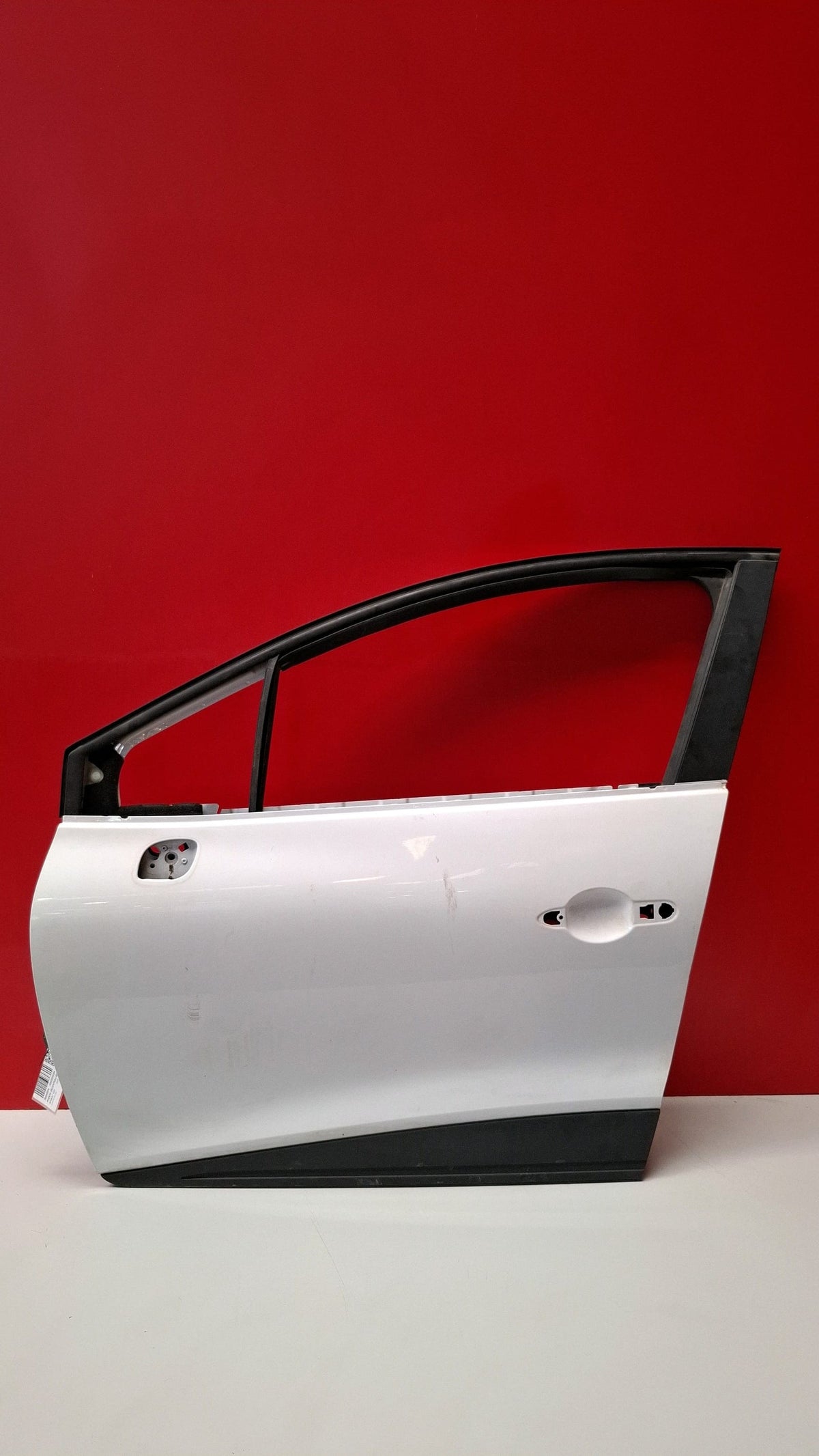 Puerta del IZQ Renault Clio 2017 PUERTA DELANTERA IZQUIERDA