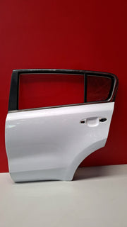 Puerta Trs IZQ Kia Sportage 2013 PUERTA TRASERA IZQUIERDA PUERTA TRASERA IZQUIERDA