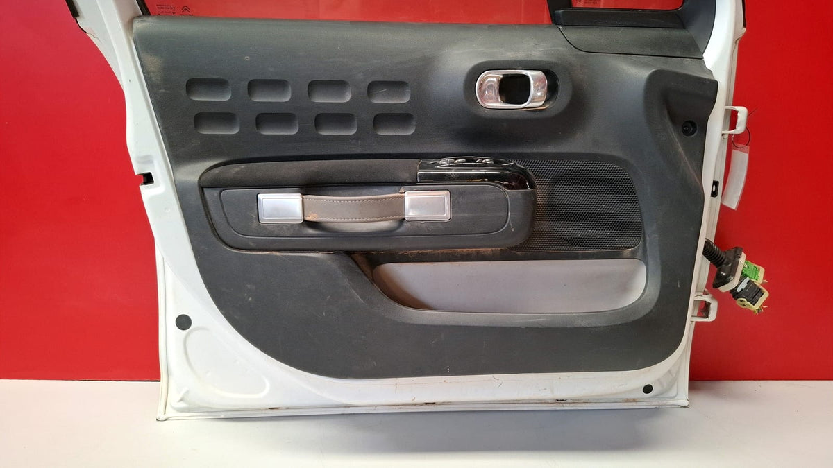 Puerta del IZQ Citroen C3 2018 PUERTA DELANTERA IZQUIERDA PUERTA DELANTERA IZQUIERDA