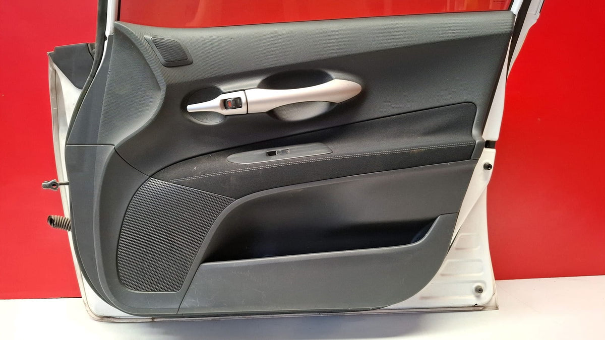 Puerta del DCH Toyota Auris 2010 PUERTA DELANTERA DERECHA