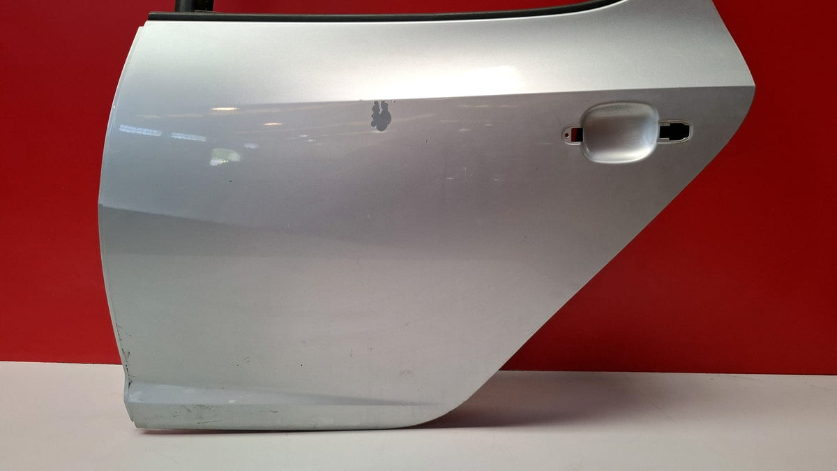 Puerta Trs IZQ Seat Ibiza 2014 PUERTA TRASERA IZQUIERDA PUERTA TRASERA IZQUIERDA