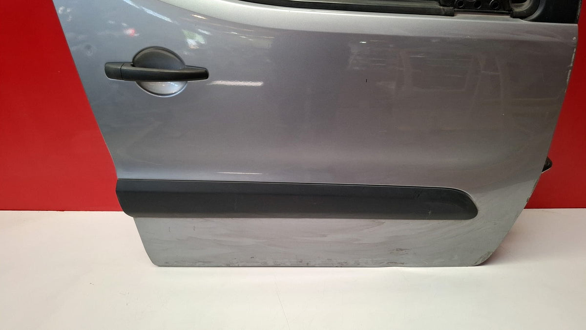 Puerta del DCH Citroen Berlingo 2017 PUERTA DELANTERA DERECHA