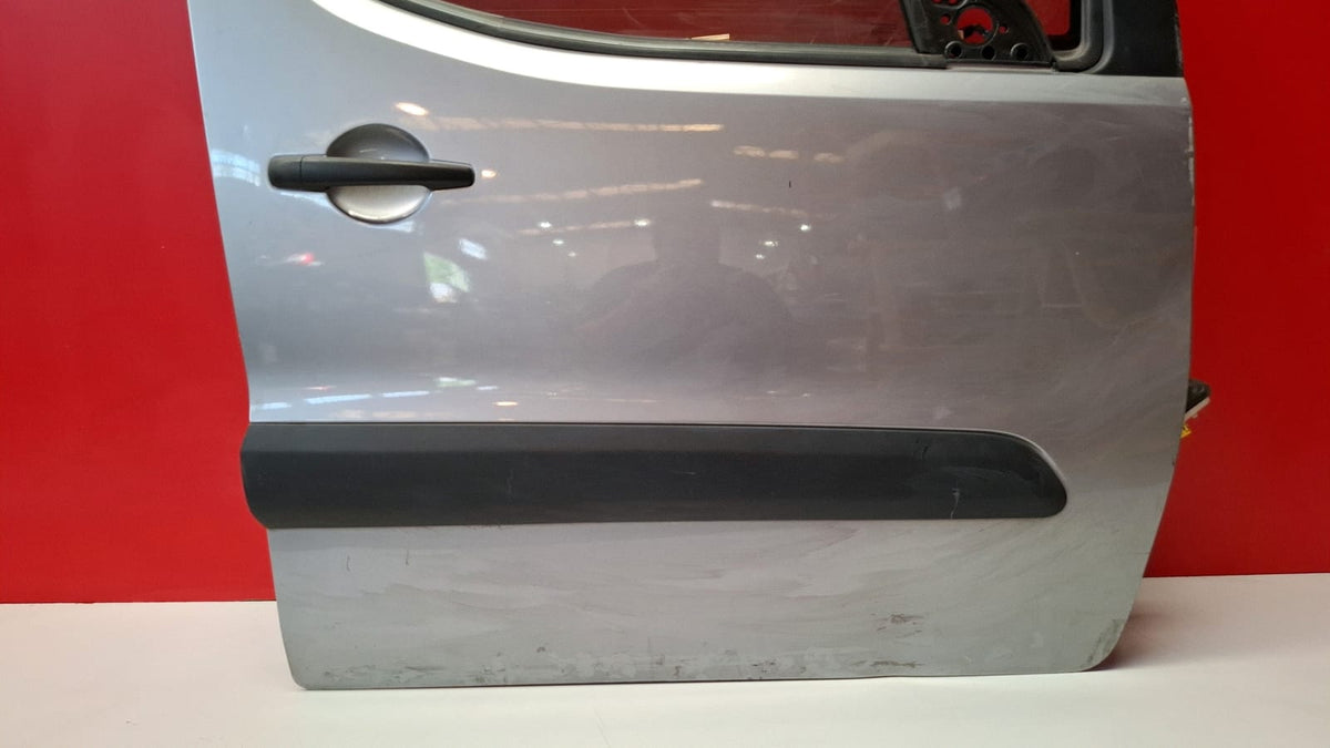 Puerta del DCH Citroen Berlingo 2017 PUERTA DELANTERA DERECHA
