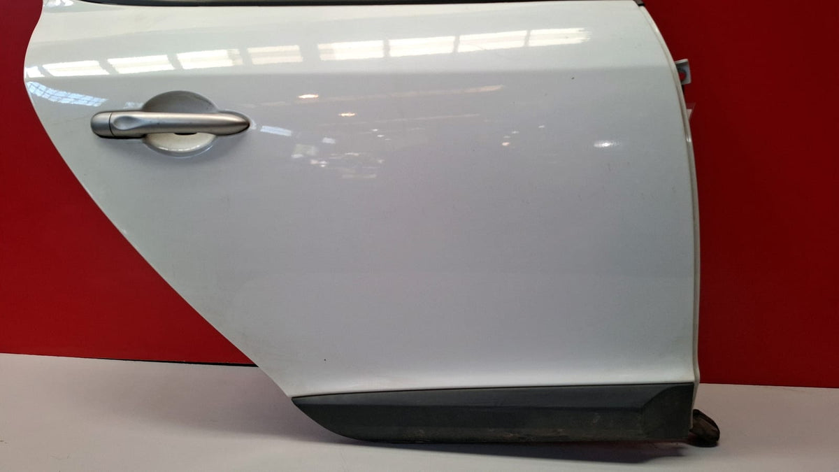 Puerta Trs DCH Renault Megane 2015 PUERTA TRASERA DERECHA