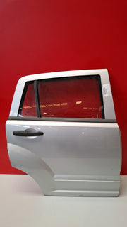 Puerta Trs DCH Dodge Caliber 2006 PUERTA TRASERA DERECHA