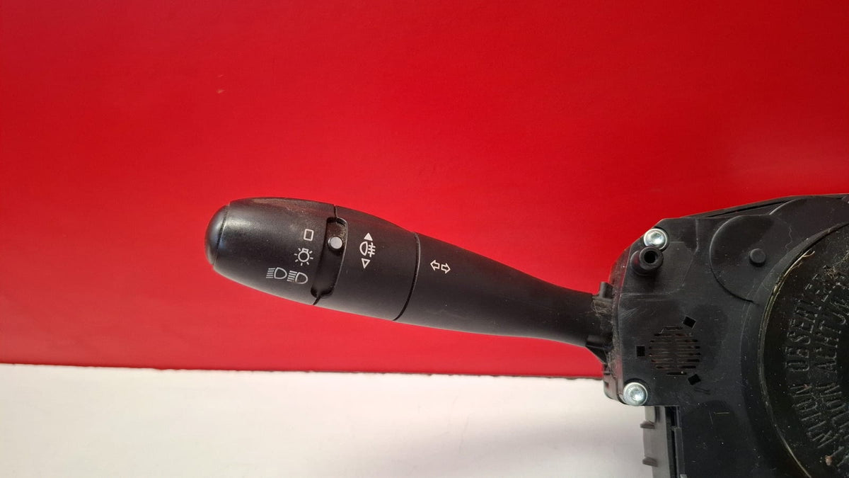 COM2005 Mando Luces-limpia Peugeot 207 2009 96657288XT