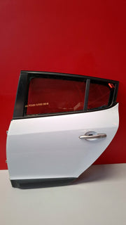 Puerta Trs IZQ Renault Megane 2015 PUERTA TRASERA IZQUIERDA PUERTA TRASERA IZQUIERDA