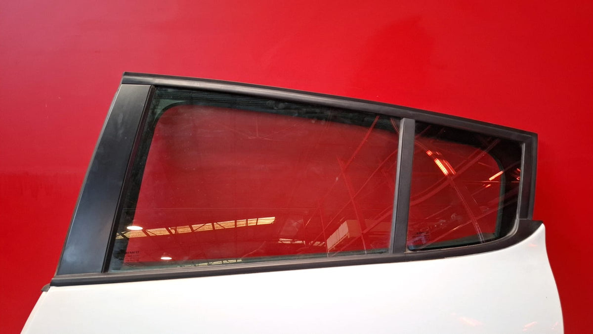 Puerta Trs IZQ Renault Megane 2015 PUERTA TRASERA IZQUIERDA PUERTA TRASERA IZQUIERDA