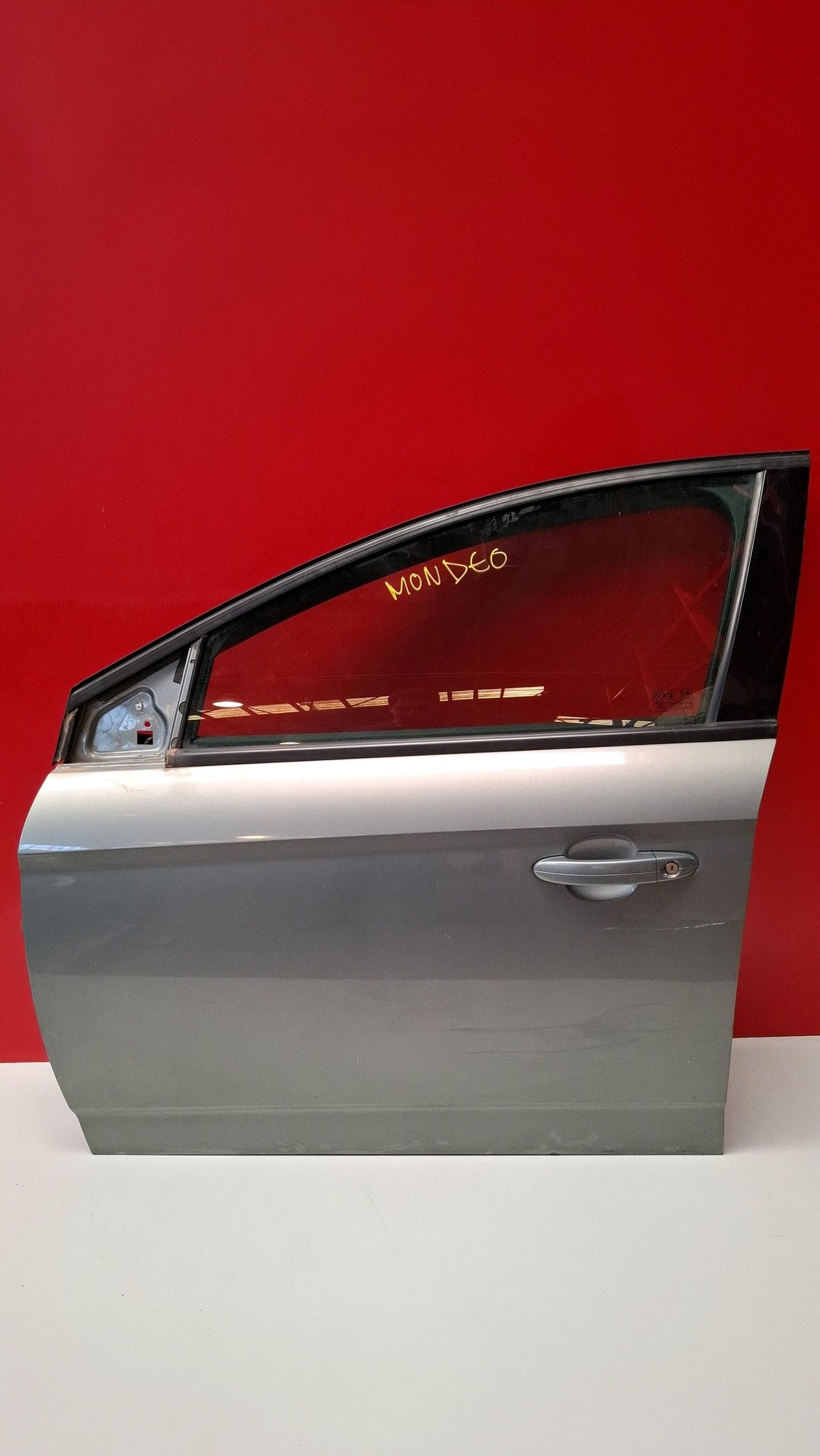 Puerta del IZQ Ford Mondeo 2008 PUERTA DELANTERA IZQUIERDA PUERTA DELANTERA IZQUIERDA