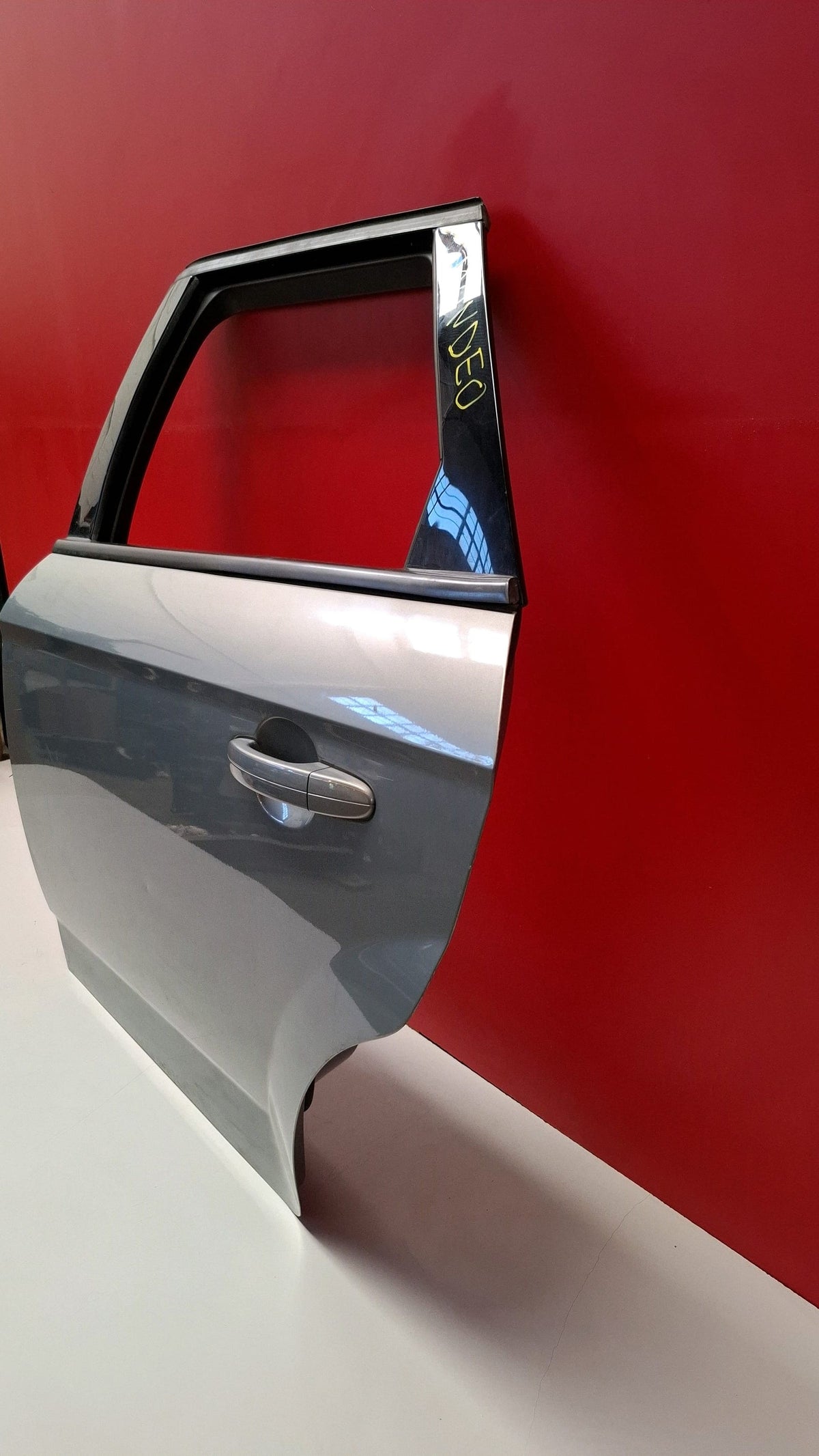 Puerta Trs IZQ Ford Mondeo 2008 PUERTA TRASERA IZQUIERDA PUERTA TRASERA IZQUIERDA
