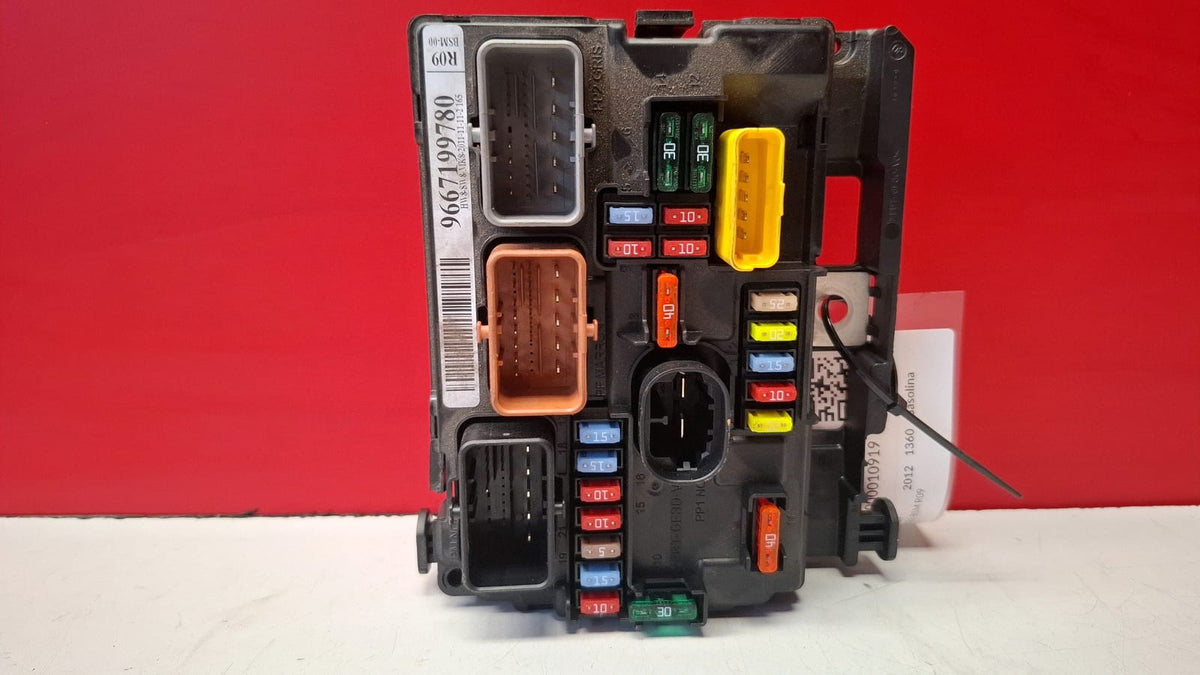 Caja Fusibles Bsm R09 Peugeot 207 2012 9667199780 9667199780