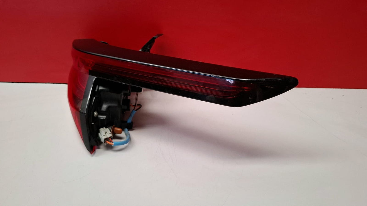 Piloto Trasero Izquierdo Exterior Nissan Qashqai 2023 2208D02F Ref 8862 2208D02F
