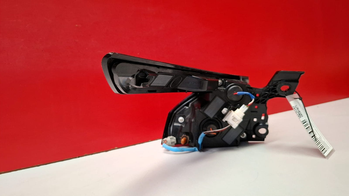 Piloto Trasero Izquierdo Exterior Nissan Qashqai 2023 2208D02F Ref 8862 2208D02F