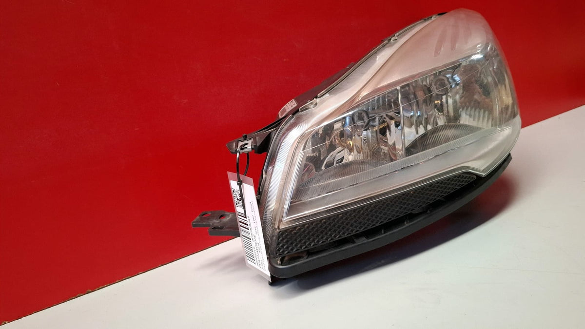 Faro Delantero Izquierdo Ford Kuga 2016 CV4413W030AE