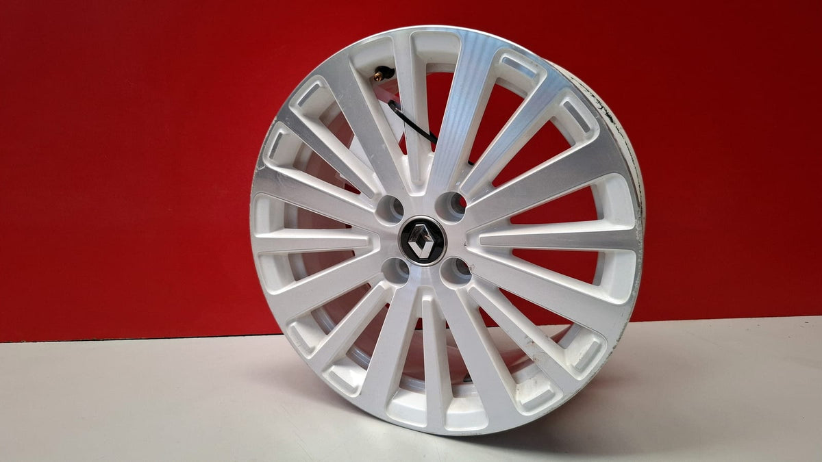 Llanta Renault 4X100 6.0Jx16CH4-50 Renault Twingo 2021 403004025R Ref 8818 403004025R