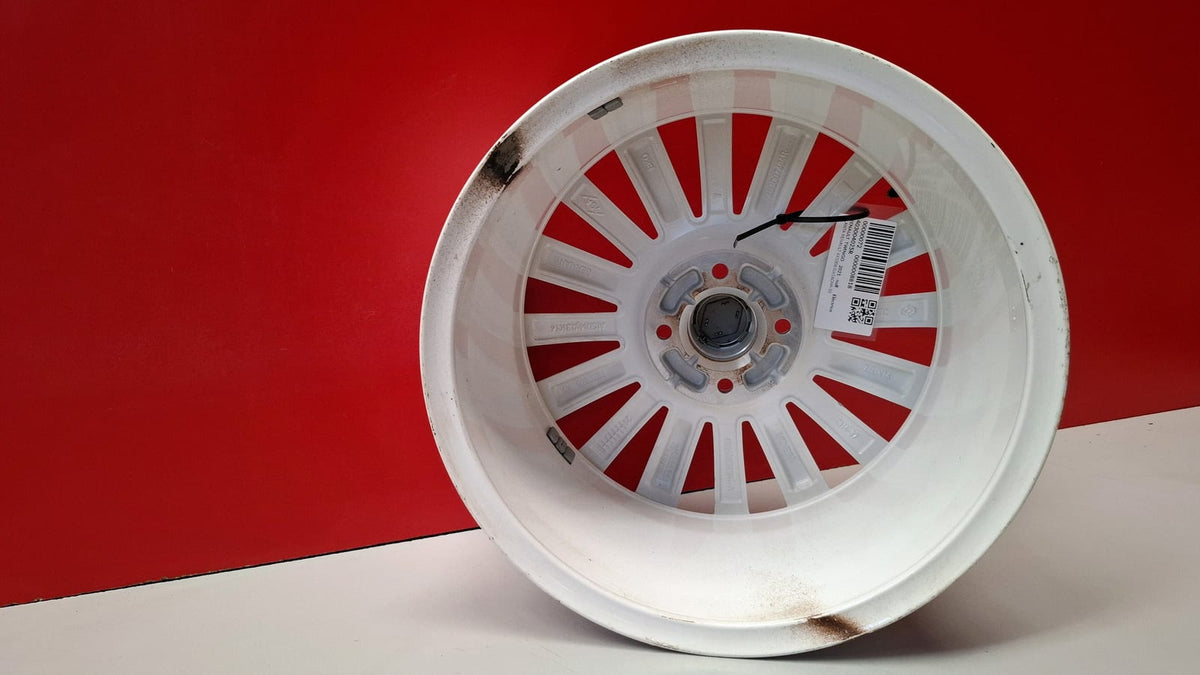 Llanta Renault 4X100 6.0Jx16CH4-50 Renault Twingo 2021 403004025R Ref 8818 403004025R