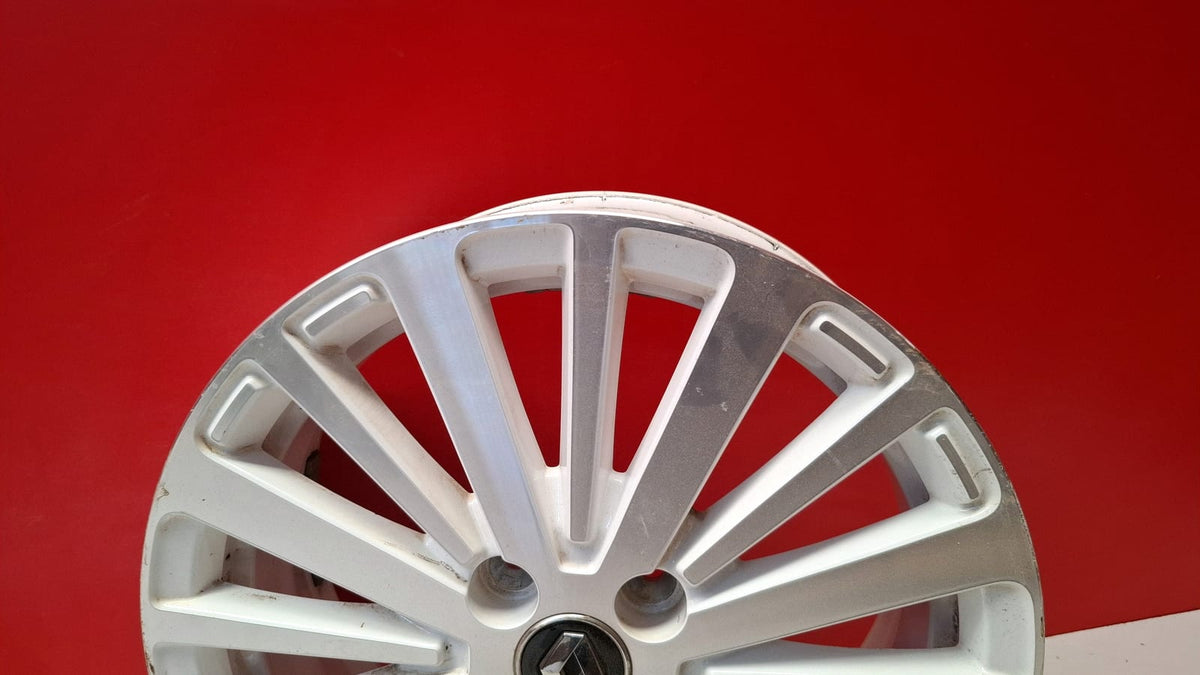 Llanta Renault 4X100 6.0Jx16CH4-50 Renault Twingo 2021 403004025R Ref 8816 403004025R