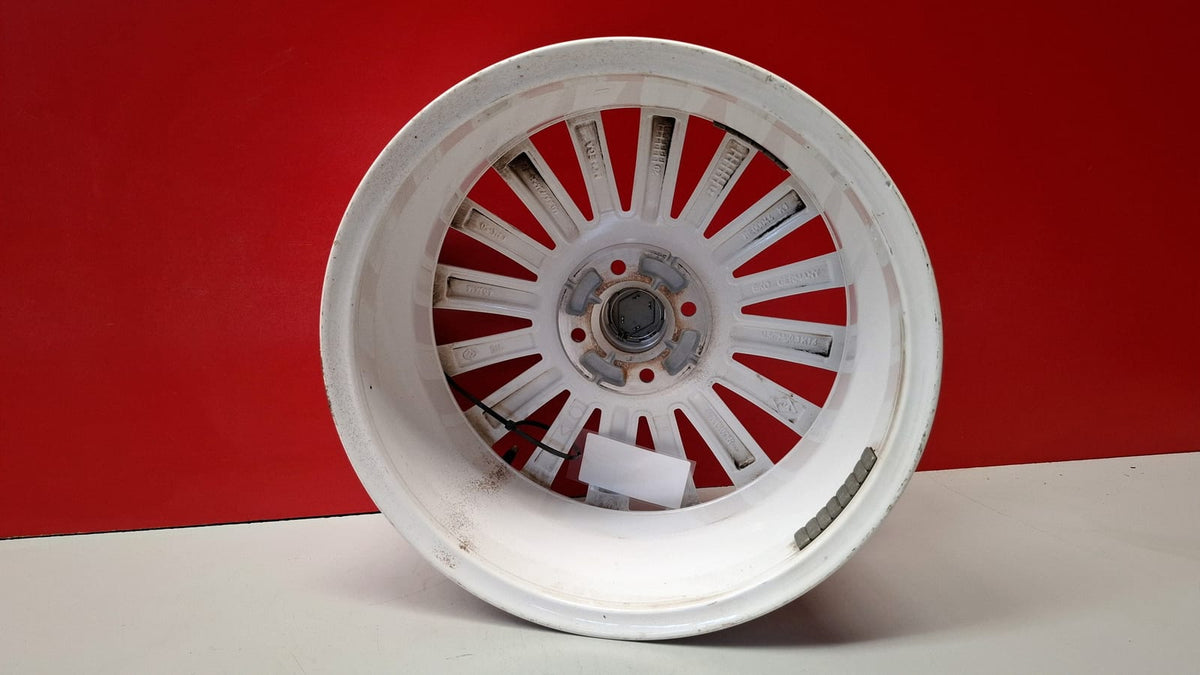 Llanta Renault 4X100 6.0Jx16CH4-50 Renault Twingo 2021 403004025R Ref 8816 403004025R