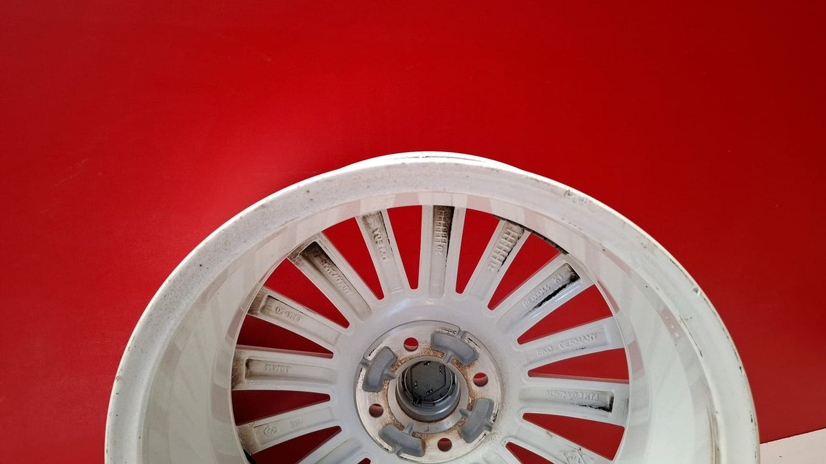 Llanta Renault 4X100 6.0Jx16CH4-50 Renault Twingo 2021 403004025R Ref 8816 403004025R