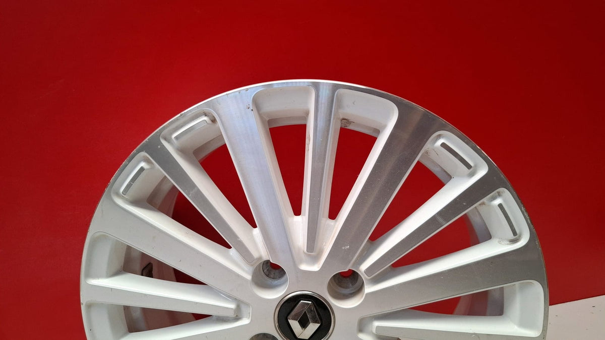 Llanta Renault 4X100 6.0Jx16CH4-50 Renault Twingo 2021 403004025R Ref 8815 403004025R