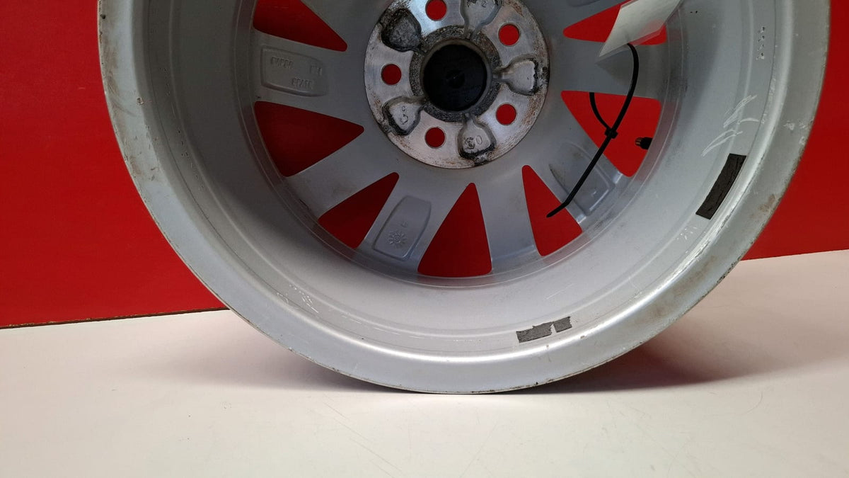 Llantas 5X100 6Jx15H2ET58 Seat Ibiza 2014 6J0601025M Ref 8811