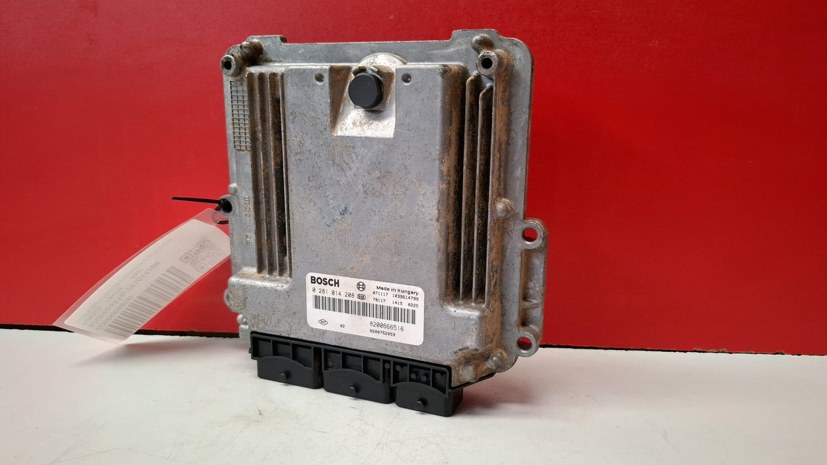 Centralita Motor Renault Trafic 2007 8200666516/281014208 8200666516/281014208