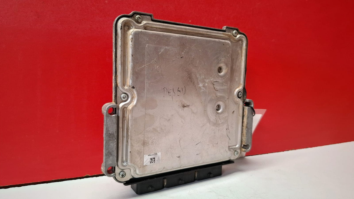 Centralita Motor Renault Trafic 2007 8200666516/281014208 8200666516/281014208