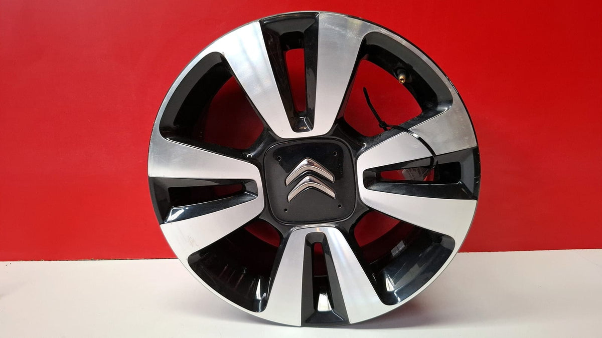 Llanta Citroen 6.5Jx16CH4-20 Citroen C4 Cactus 2016 9813075077 Ref 8775