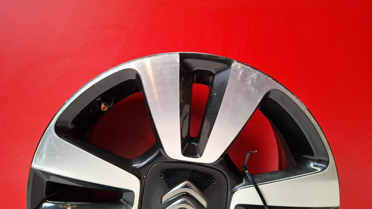 Llanta Citroen 6.5Jx16CH4-20 Citroen C4 Cactus 2016 9813075077 Ref 8774