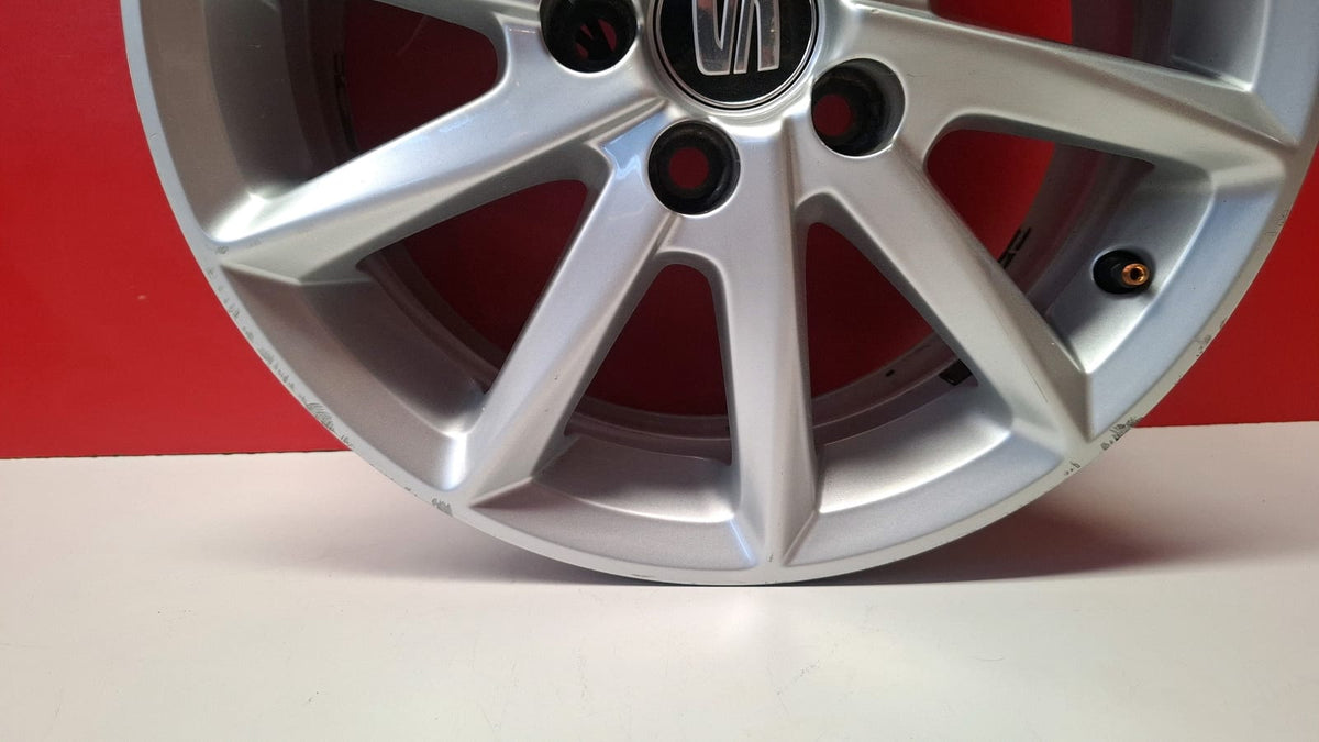 Llanta Ibiza 5X100 6.0Jx15H2 ET38 Seat Ibiza 2015 6P0601025E Ref 8747 6P0601025E