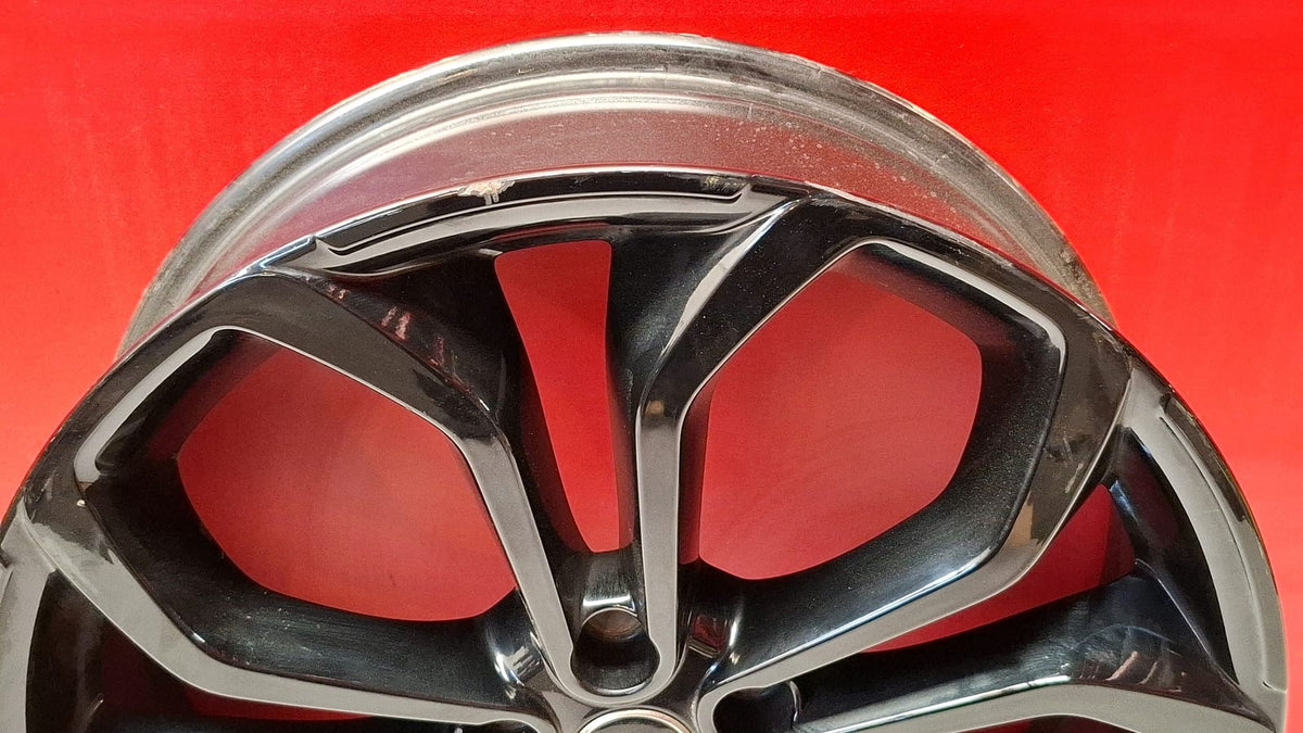 Llanta Renault 6.5JX20 CH533 Renault Scenic 2020 403009689R Ref 8732