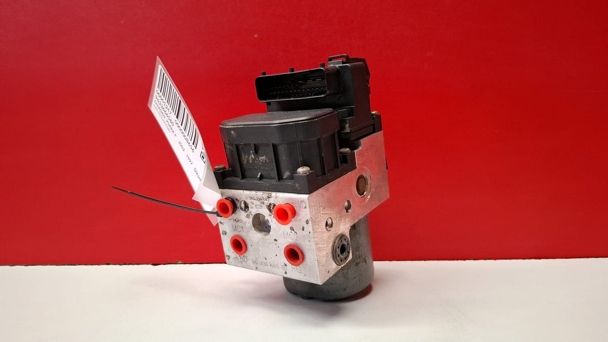 ABS / 273004353 Citroen Xsara Picasso 2002 9633666580