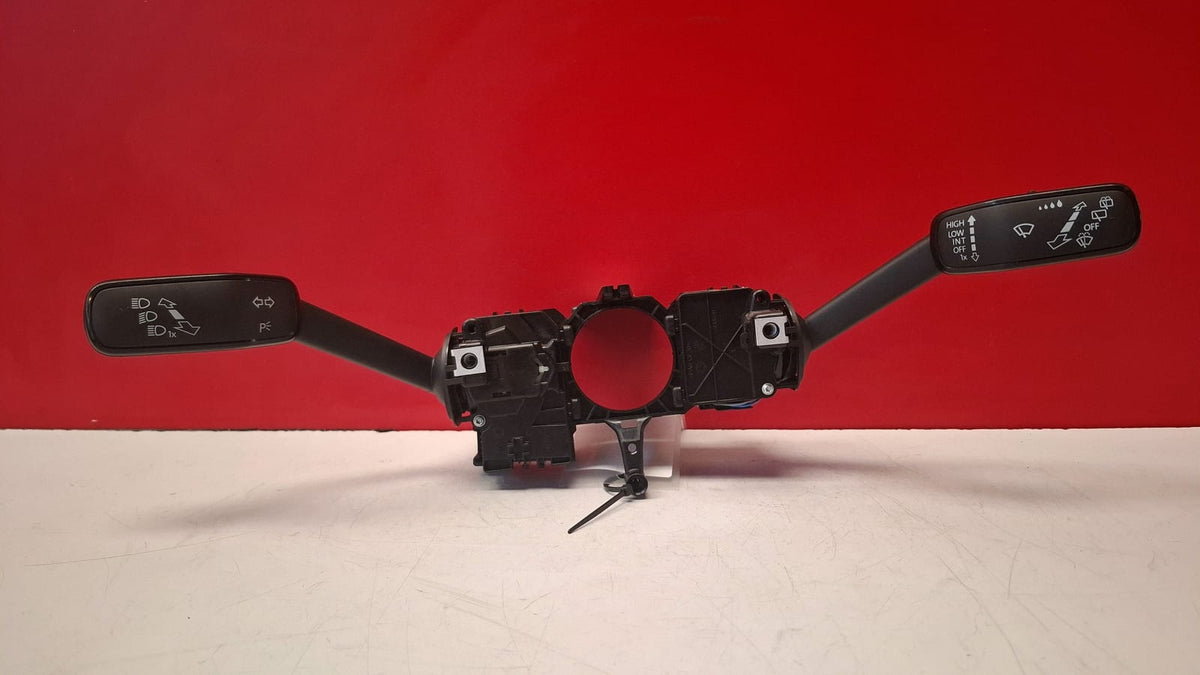 Mando Intermitente y Control Limpia Volkswagen Polo 2018 2Q0953521E 2Q0953521E